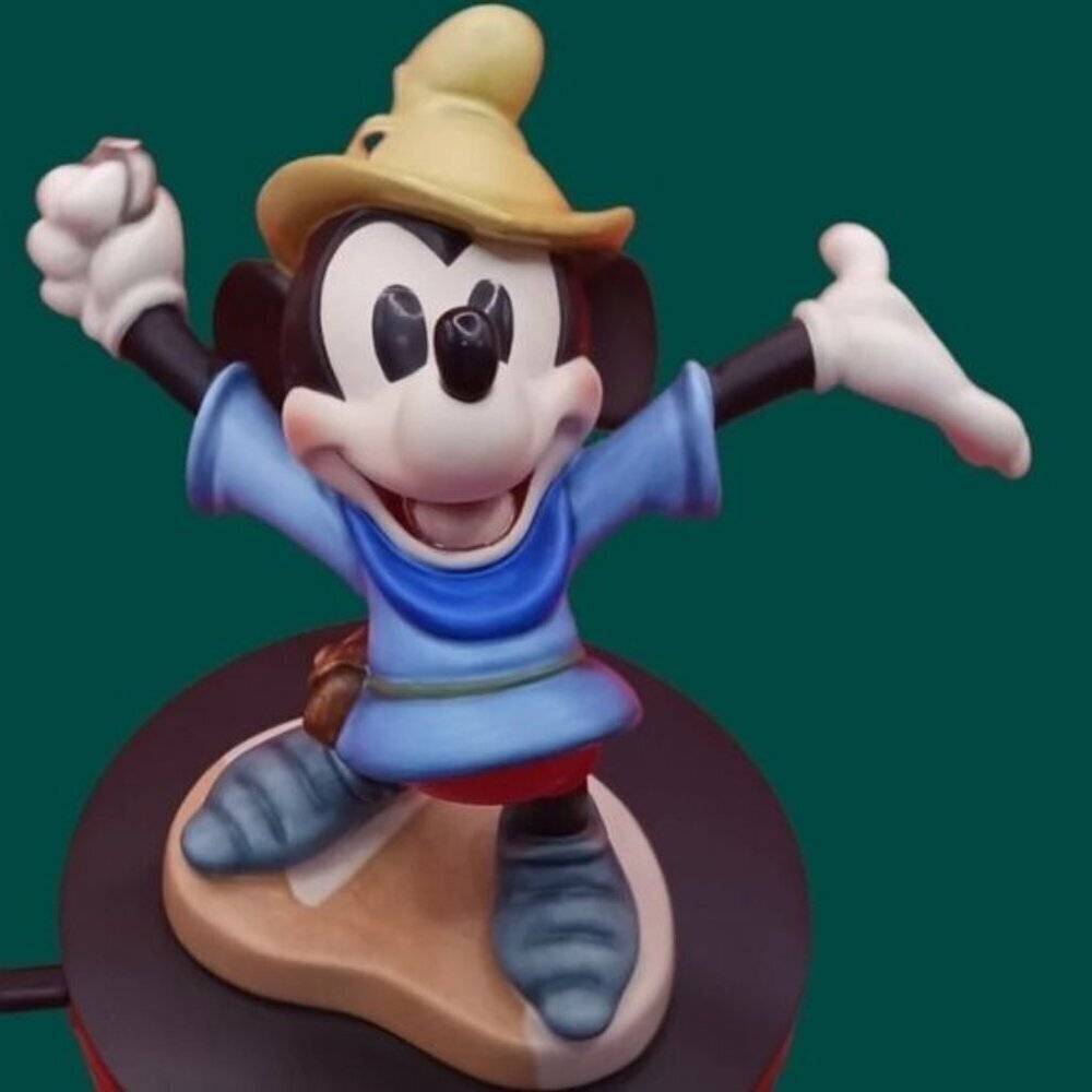 WDCC Mickey Mouse i let'em have it brave little taylor